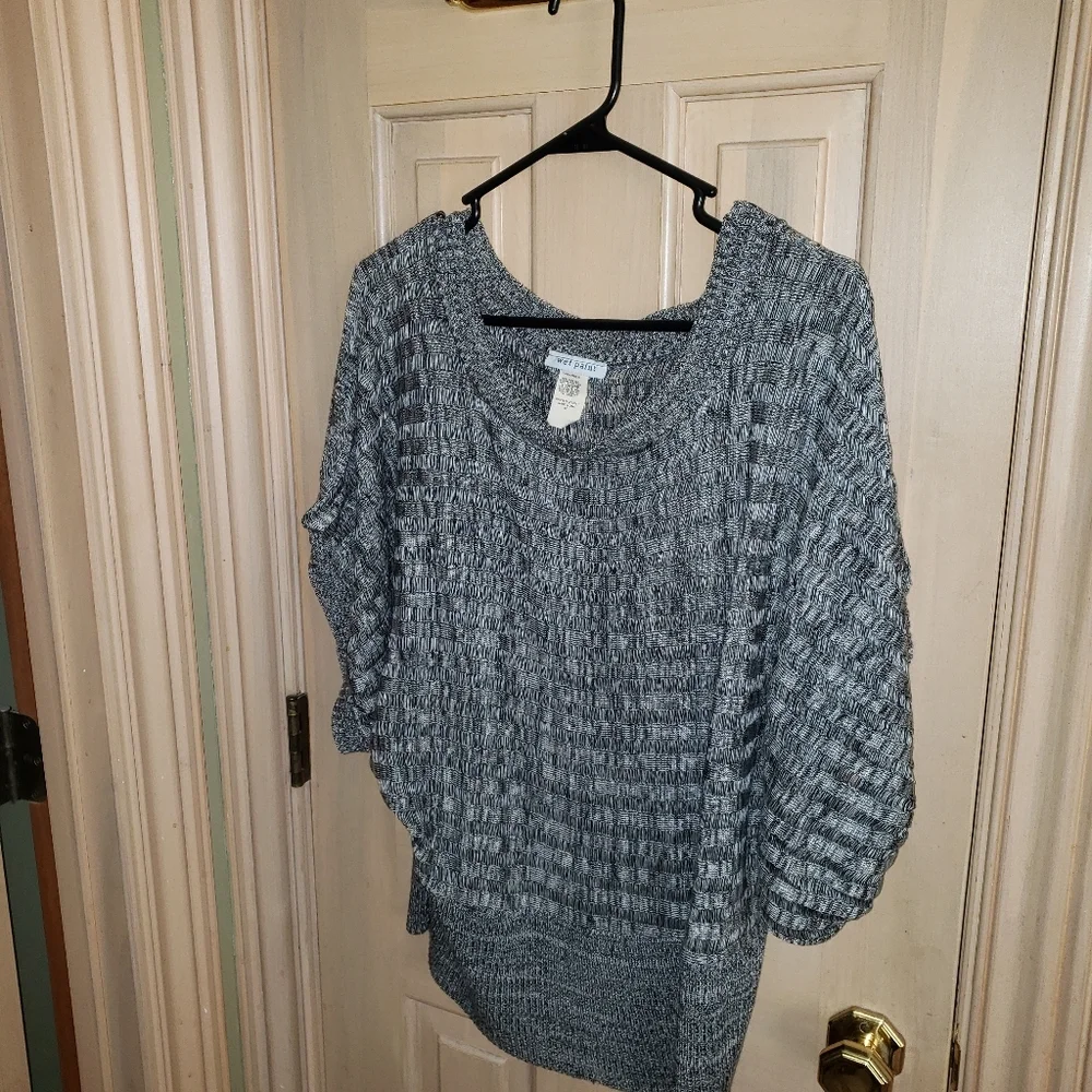 Womens plus sz 1X Black Gray sweater by Wet Paint